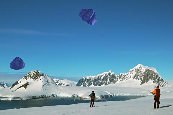Kite flying in Antarctica 