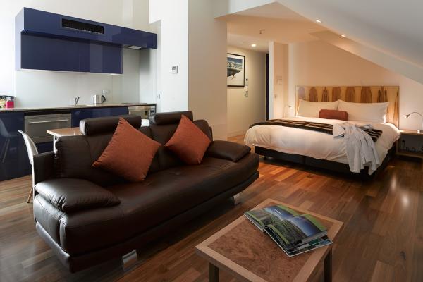 Accommodation Loft Penthouse Salamanca Wharf Hotel